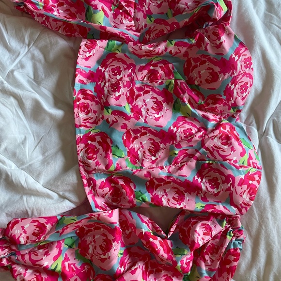 Off shoulder Crop Top - Picture 4 of 5